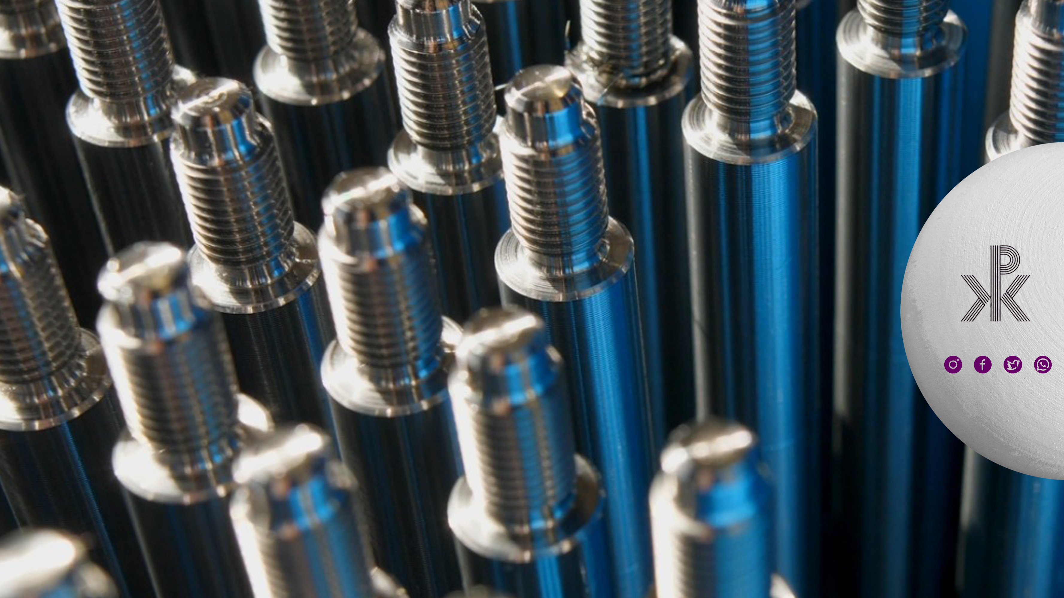 تراش سی ان سی پیچ استیل تیراژ بالا در کارگاه تراش پکیلون